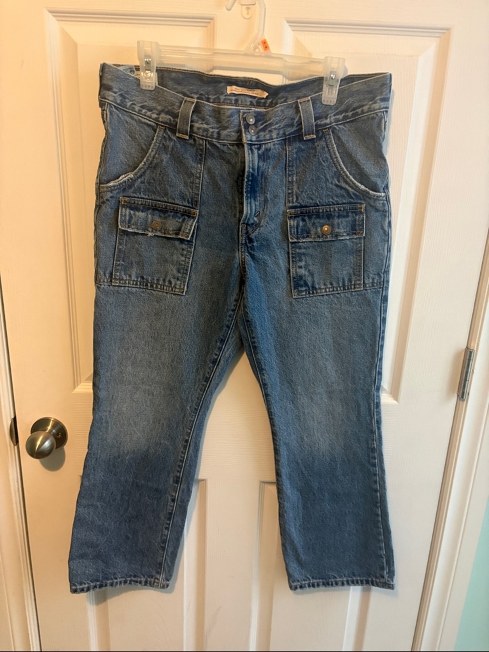 Women’s Levi’s bootcut jeans